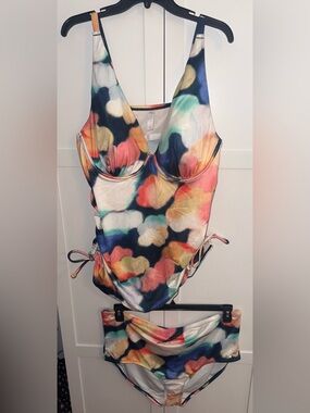 Cacique Multicolor Watercolor Print Tankini 44D top / 22 high waisted bottom